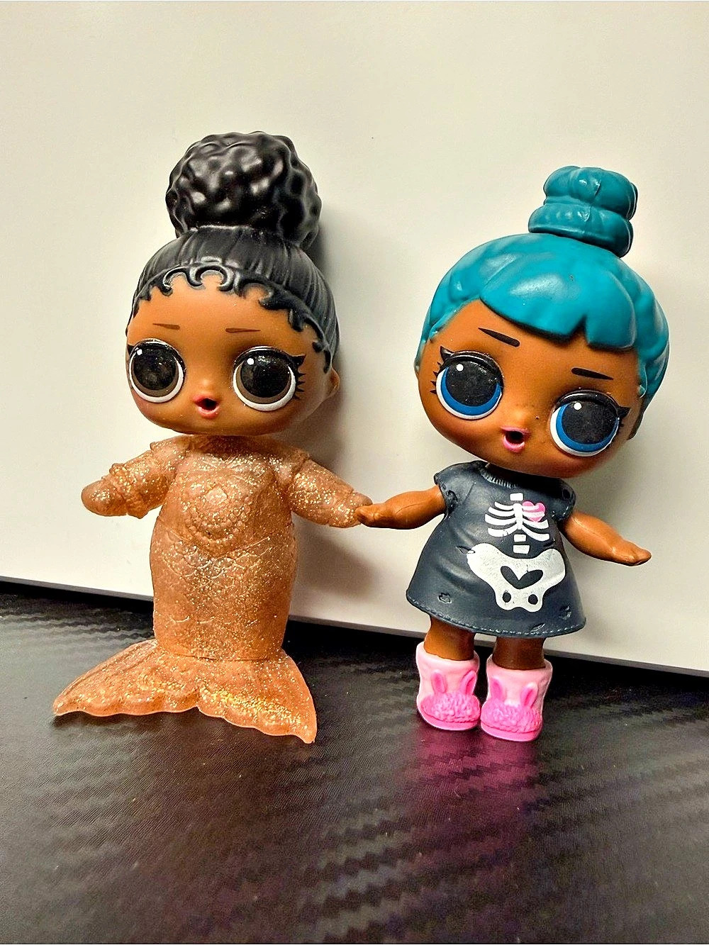 L.O.L. Surprise! Two-Doll Fashion Doll Set Black & Pink